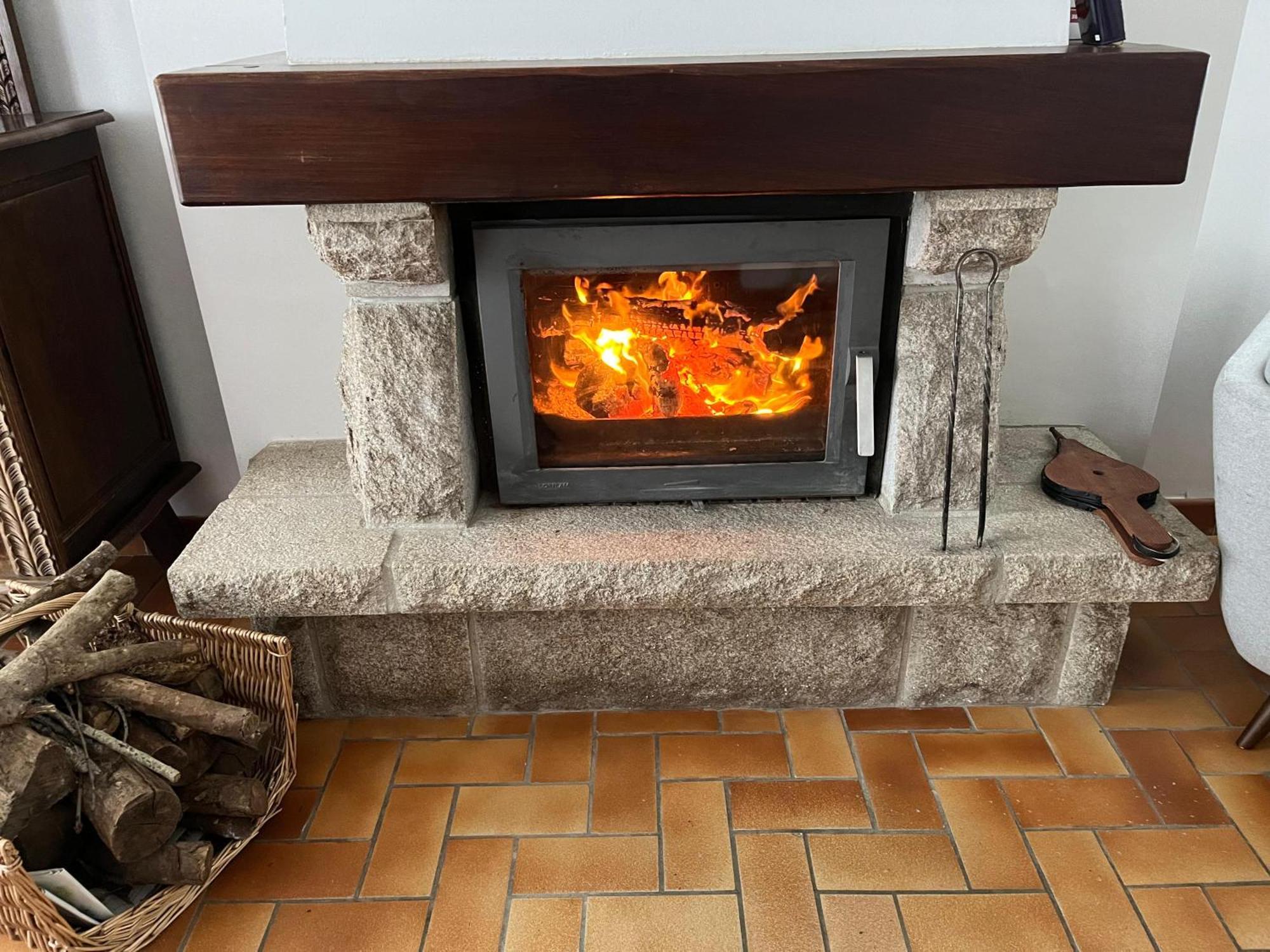 Maison Bretonne 7 Personnes Mellac Esterno foto